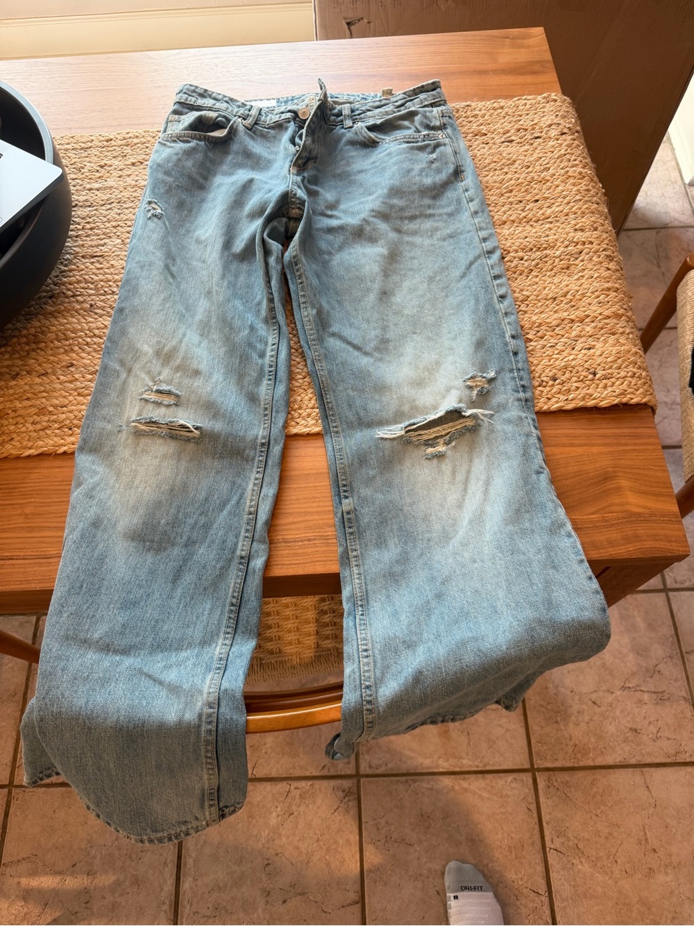 Zara Light Blue Straight-Leg Distressed Jeans